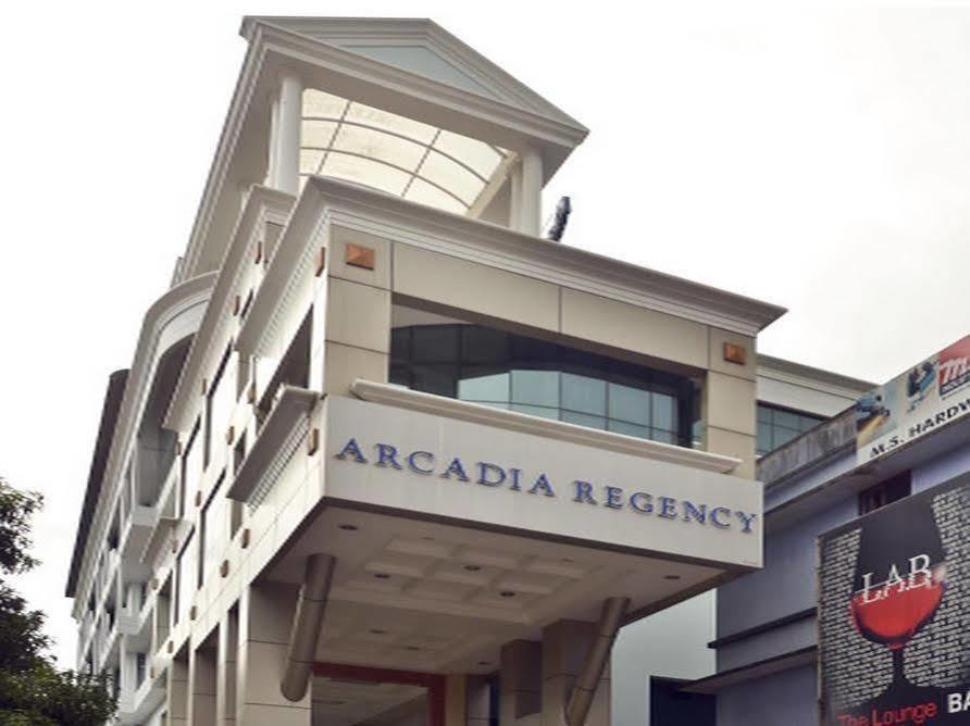 Hotel Arcadia Regency Alappuzha Экстерьер фото