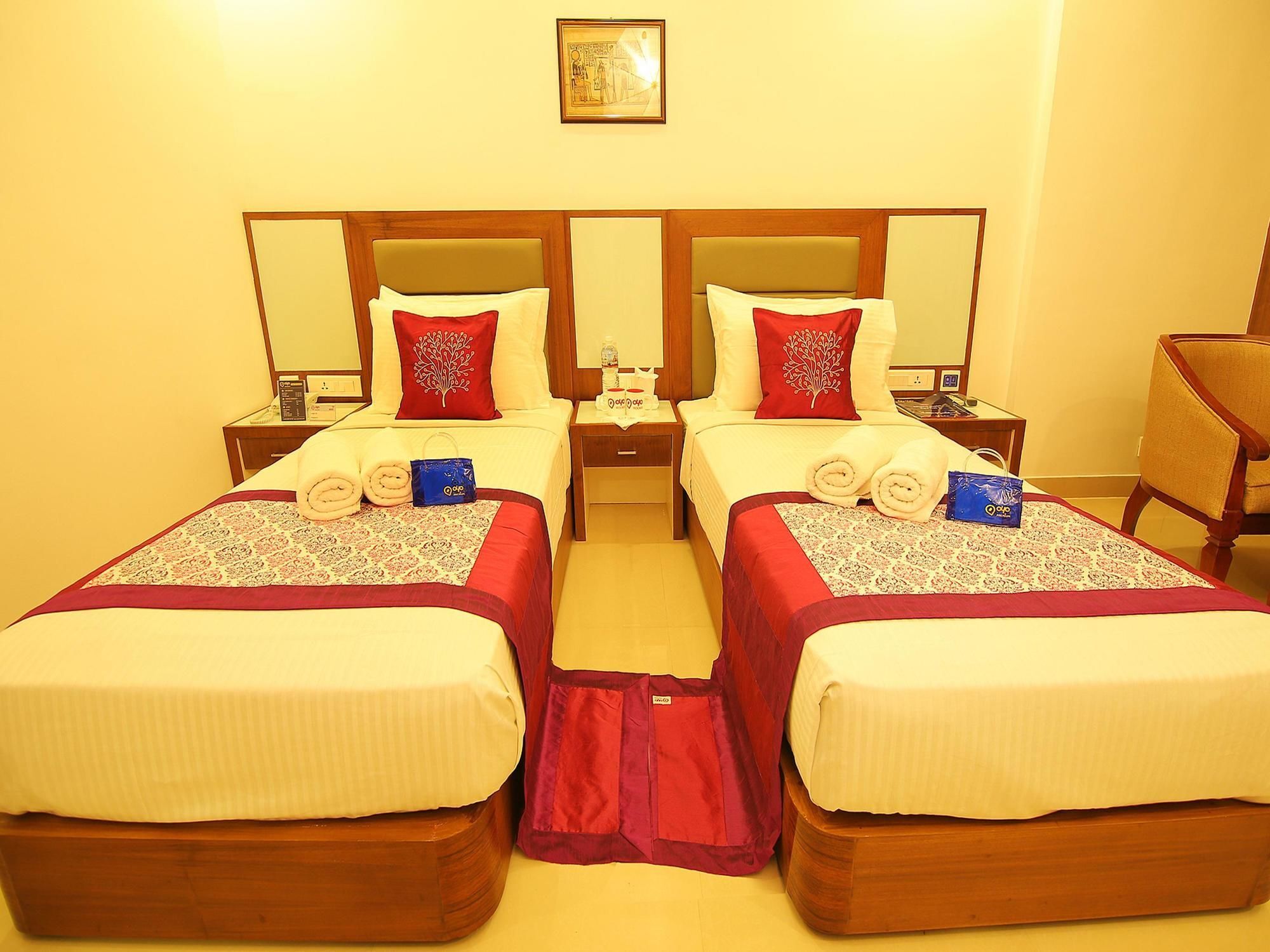 Hotel Arcadia Regency Alappuzha Экстерьер фото